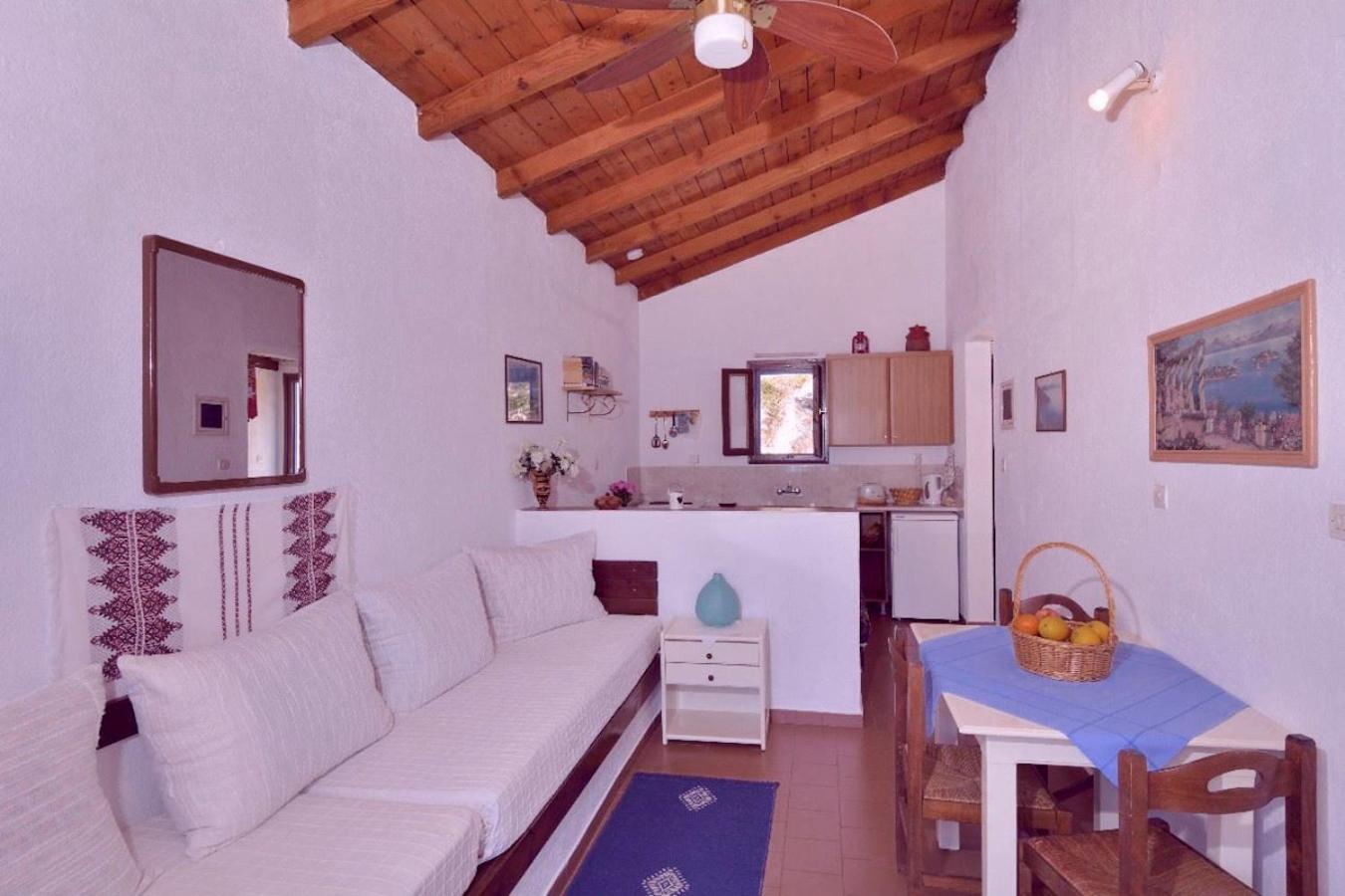 Kaminakia Apartments: Adults-only Oasis With Sea Views And Forest Tranquility Apartment *